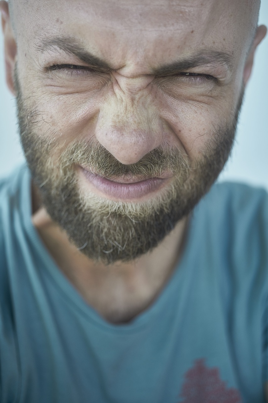 male-2693944_1280